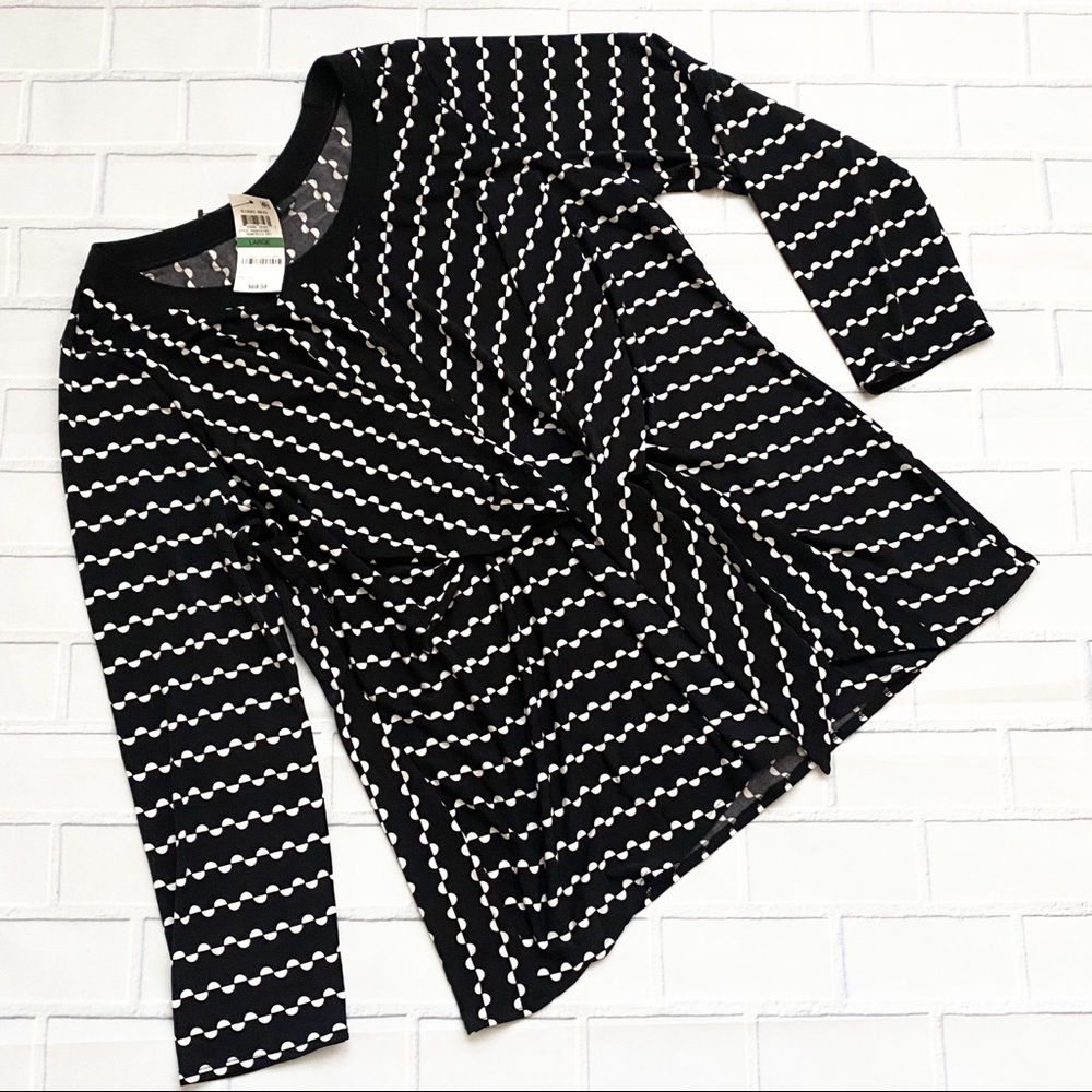NWT Alfani Black and White Printed Faux Knot Top